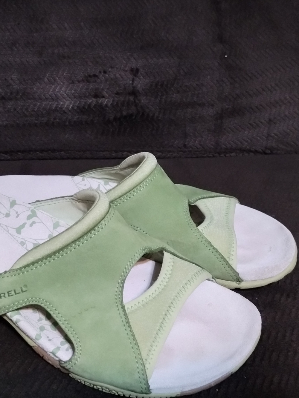Merrell Light Green Open-Toe Slide Sandals - Picture 4 of 4